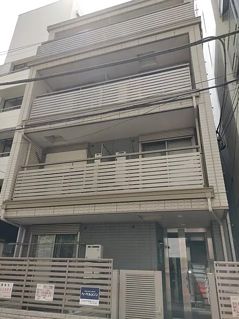 ワイゼア 402（1枚目）
