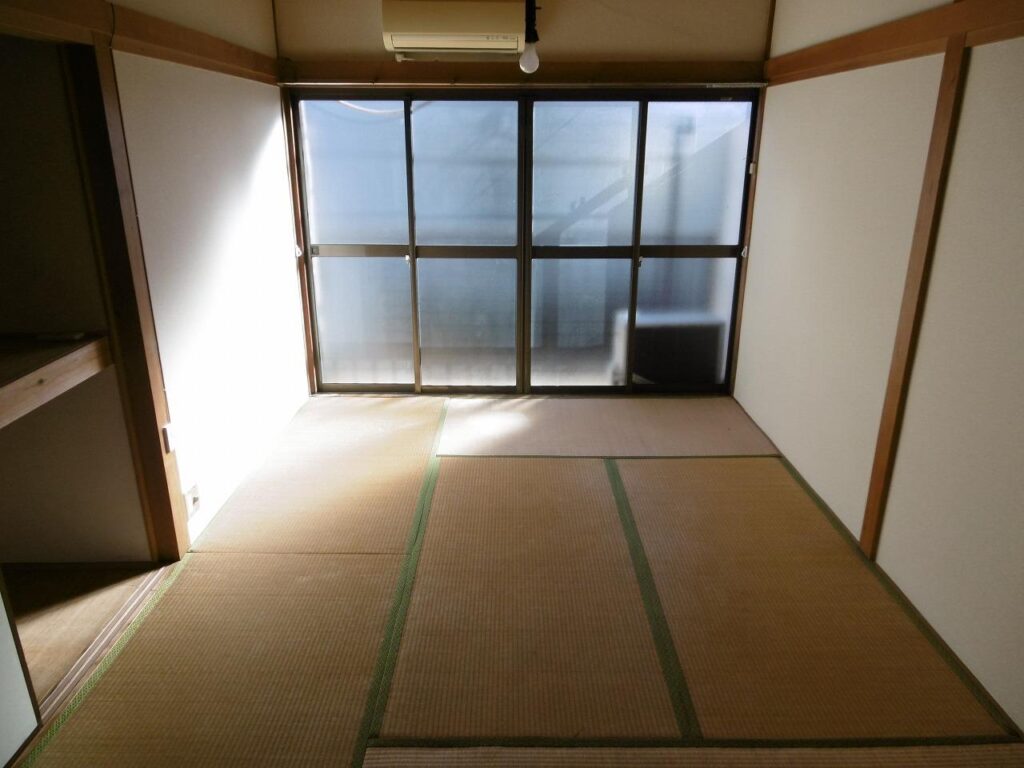 紫苑荘 Ｆ（3枚目）