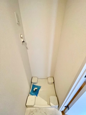 新品家具付きマンション荒木町17(KaGood東京) 602（8枚目）