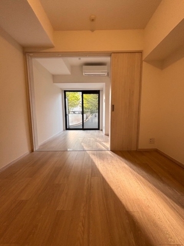 新品家具付きマンション高田2(KaGood東京) 215（2枚目）